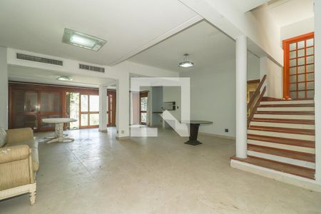 Sala / Churrasqueira de casa de condomínio à venda com 5 quartos, 500m² em Três Figueiras, Porto Alegre