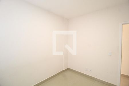 Quarto 1 de apartamento para alugar com 2 quartos, 60m² em Pampulha, Uberlândia