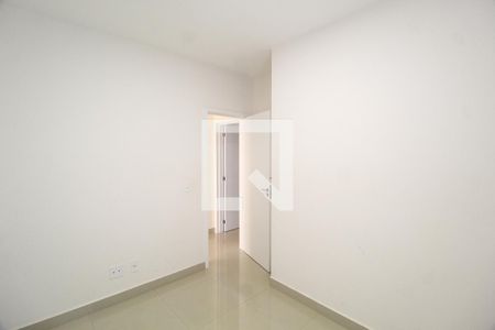 Quarto 1 de apartamento para alugar com 2 quartos, 60m² em Pampulha, Uberlândia