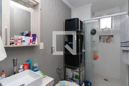 Banheiro de apartamento à venda com 2 quartos, 50m² em Vila Isolina Mazzei, São Paulo