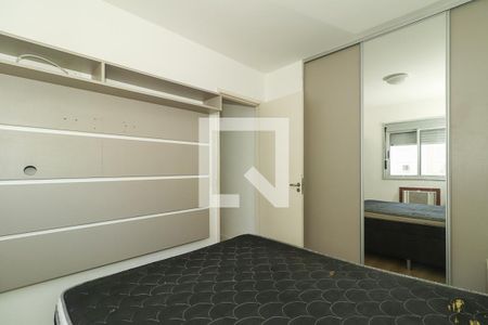 Quarto de apartamento à venda com 2 quartos, 81m² em Jardim Itu, Porto Alegre