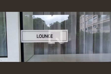 Lounge de apartamento para alugar com 1 quarto, 48m² em Panamby, São Paulo