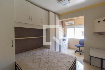 Quarto 1 de casa para alugar com 2 quartos, 90m² em São José, Canoas