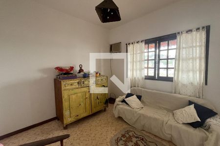 Sala de casa para alugar com 2 quartos, 100m² em Jardim Guanabara, Rio de Janeiro