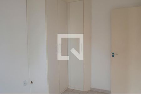 Quarto 2 de apartamento para alugar com 2 quartos, 55m² em Vila Angelica, Sorocaba