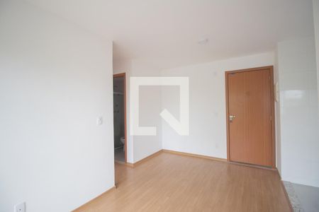 Sala de apartamento para alugar com 2 quartos, 65m² em Colubande, São Gonçalo