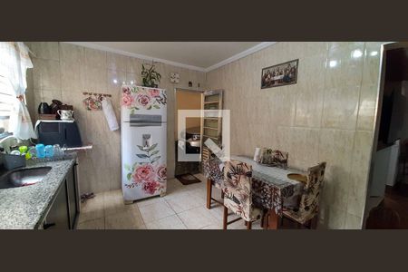 Casa à venda com 250m², 5 quartos e 4 vagas Casa à venda com 250m², 5 quartos e 4 vagasCozinha - Casa 1