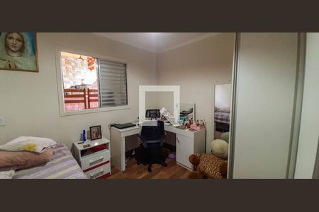 Casa à venda com 250m², 5 quartos e 4 vagas Casa à venda com 250m², 5 quartos e 4 vagasQuarto 2 - Casa 1