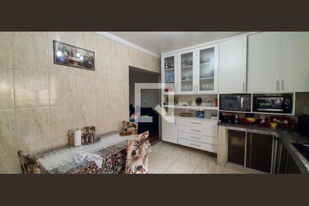 Casa à venda com 250m², 5 quartos e 4 vagas Casa à venda com 250m², 5 quartos e 4 vagasCozinha - Casa 1