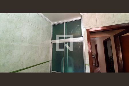 Casa à venda com 250m², 5 quartos e 4 vagas Casa à venda com 250m², 5 quartos e 4 vagasBanheiro - Casa 2