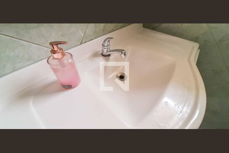 Casa à venda com 250m², 5 quartos e 4 vagas Casa à venda com 250m², 5 quartos e 4 vagasBanheiro - Casa 2