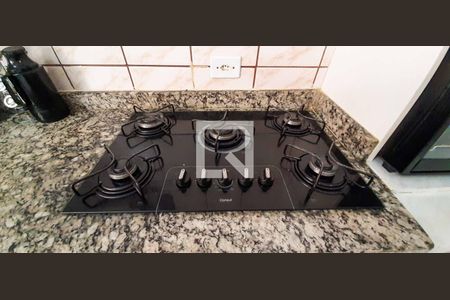 Casa à venda com 250m², 5 quartos e 4 vagas Casa à venda com 250m², 5 quartos e 4 vagasCozinha - Casa 2