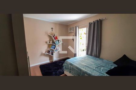 Casa à venda com 250m², 5 quartos e 4 vagas Casa à venda com 250m², 5 quartos e 4 vagasQuarto 2 - Casa 2