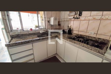 Casa à venda com 250m², 5 quartos e 4 vagas Casa à venda com 250m², 5 quartos e 4 vagasCozinha - Casa 2