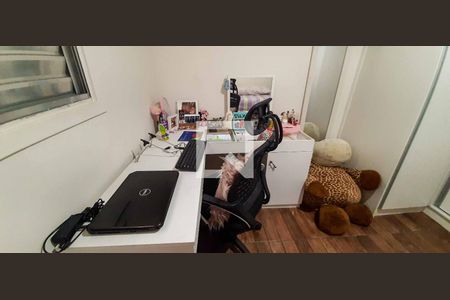 Casa à venda com 250m², 5 quartos e 4 vagas Casa à venda com 250m², 5 quartos e 4 vagasQuarto 2 - Casa 1