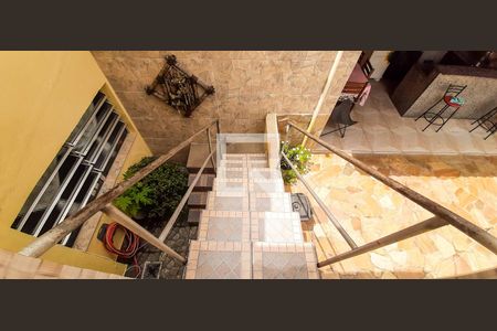 Casa à venda com 250m², 5 quartos e 4 vagas Casa à venda com 250m², 5 quartos e 4 vagasVista da Área de Serviço - Casa 2