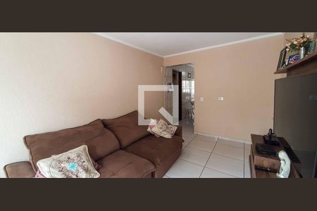 Casa à venda com 250m², 5 quartos e 4 vagas Casa à venda com 250m², 5 quartos e 4 vagasSala - Casa 2