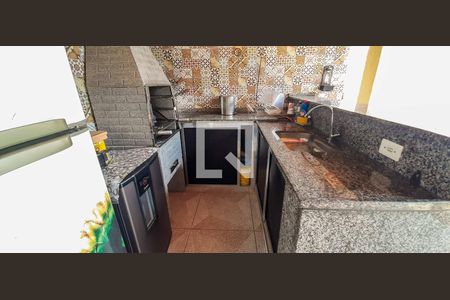 Casa à venda com 250m², 5 quartos e 4 vagas Casa à venda com 250m², 5 quartos e 4 vagasEspaço Gourmet