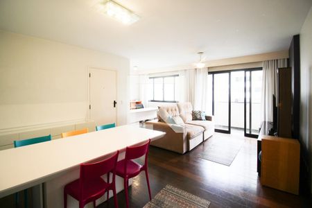 Sala de apartamento à venda com 3 quartos, 127m² em Indianópolis, São Paulo