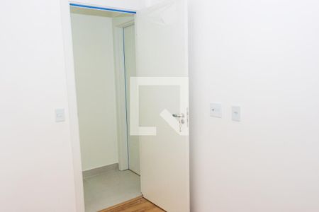 Quarto 1 de apartamento para alugar com 2 quartos, 51m² em Vila Isa, São Paulo