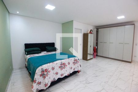 Suíte de casa à venda com 2 quartos, 100m² em Jardim Mirna, Taboão da Serra