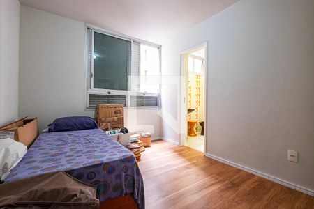 Suíte de apartamento para alugar com 3 quartos, 100m² em Cerqueira César, São Paulo