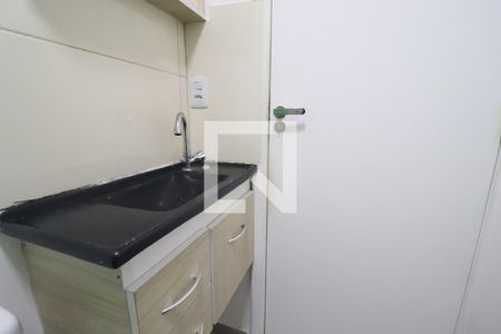 Banheiro  de apartamento para alugar com 1 quarto, 55m² em Vila Sacadura Cabral, Santo André