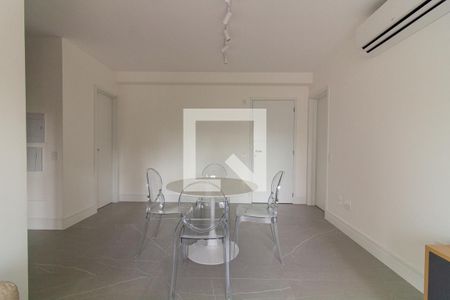 Sala / Sala de Jantar de apartamento para alugar com 2 quartos, 75m² em Perdizes, São Paulo