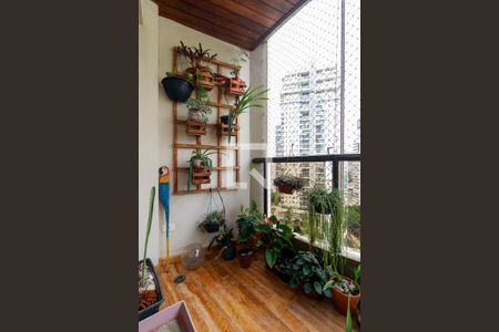 Sala - Varanda de apartamento à venda com 3 quartos, 252m² em Campo Belo, São Paulo