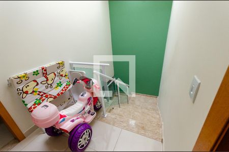 Escada de casa à venda com 2 quartos, 111m² em Vila Carolina, São Paulo