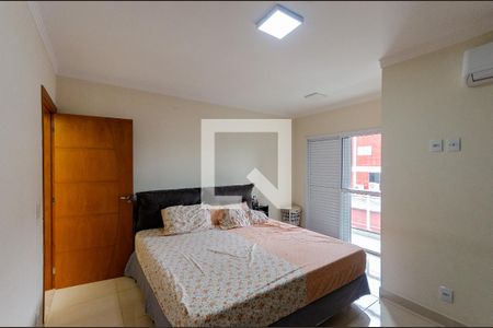 Suíte 1 de casa à venda com 2 quartos, 111m² em Vila Carolina, São Paulo