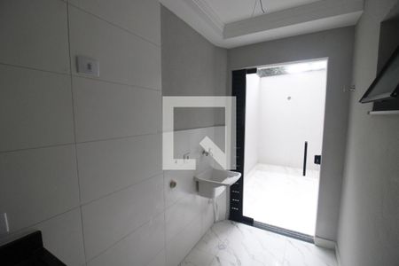 Sala / Cozinha / Área de Serviço - Quintal de apartamento à venda com 1 quarto, 30m² em Parque Peruche, São Paulo