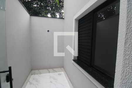 Sala / Cozinha / Área de Serviço - Quintal de apartamento à venda com 1 quarto, 30m² em Parque Peruche, São Paulo