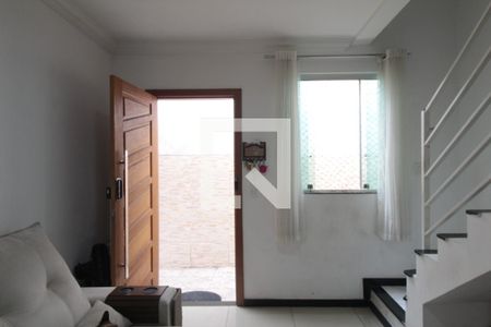 Sala de casa à venda com 2 quartos, 70m² em Santa Amelia, Belo Horizonte