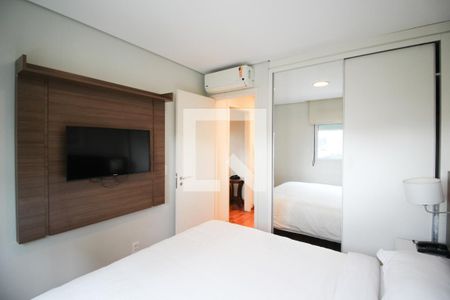 Quarto  de apartamento à venda com 1 quarto, 84m² em Vila Olímpia, São Paulo