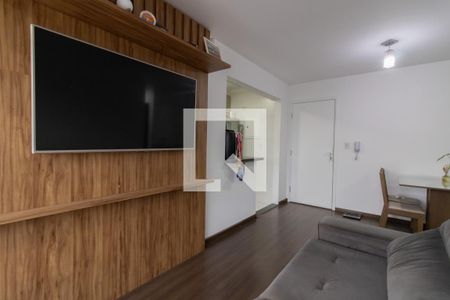 Sala de apartamento para alugar com 2 quartos, 45m² em Vila Galvão, Guarulhos