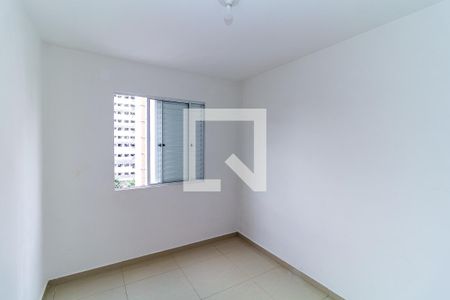 Quarto 1 de apartamento para alugar com 2 quartos, 50m² em Vila Ema, São Paulo