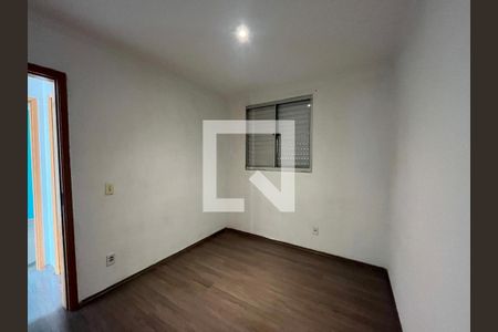 Quarto 1 de apartamento para alugar com 2 quartos, 47m² em Vila Urupes, Suzano