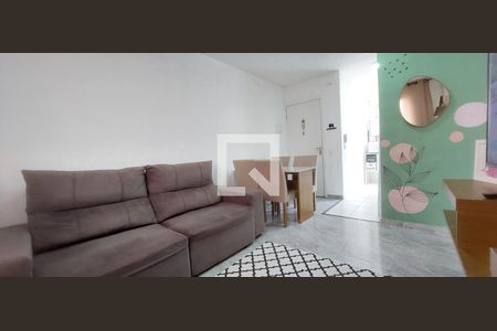 Sala de apartamento para alugar com 2 quartos, 45m² em Vila Tibiriçá, Santo André