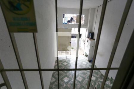 Sala vista de casa à venda com 2 quartos, 78m² em Parque Maraba, Taboão da Serra