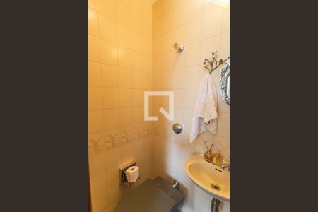 Lavabo da Sala 2 de apartamento para alugar com 4 quartos, 130m² em Sion, Belo Horizonte