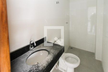 Banheiro de apartamento para alugar com 1 quarto, 32m² em Vila Paulo Silas, São Paulo