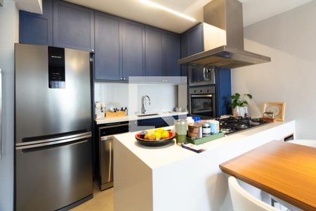 Sala/Cozinha de apartamento à venda com 2 quartos, 73m² em Vila Olímpia, São Paulo