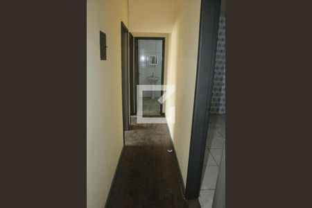 Corredor de apartamento para alugar com 3 quartos, 80m² em Centro, Nova Iguaçu