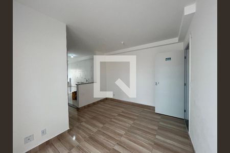 Sala de apartamento para alugar com 2 quartos, 46m² em Parque Santa Rosa, Suzano