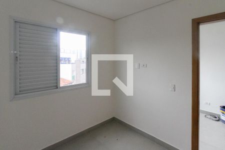 Quarto de apartamento para alugar com 1 quarto, 32m² em Vila Paulo Silas, São Paulo