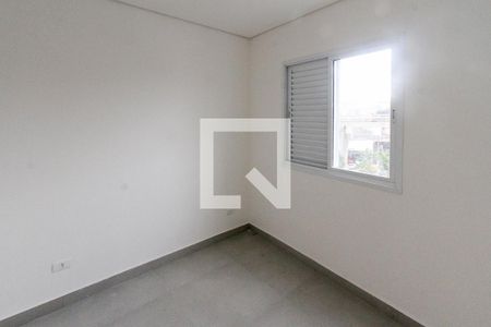 Quarto de apartamento para alugar com 1 quarto, 32m² em Vila Paulo Silas, São Paulo