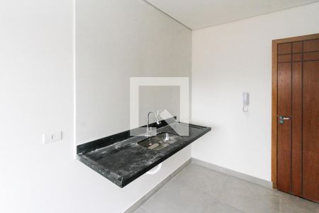 Cozinha de apartamento para alugar com 1 quarto, 32m² em Vila Paulo Silas, São Paulo