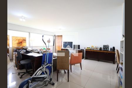 Sala de apartamento à venda com 3 quartos, 140m² em Jardim Ampliacao, São Paulo