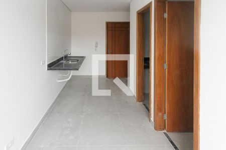 Sala/Cozinha de apartamento para alugar com 1 quarto, 32m² em Vila Paulo Silas, São Paulo